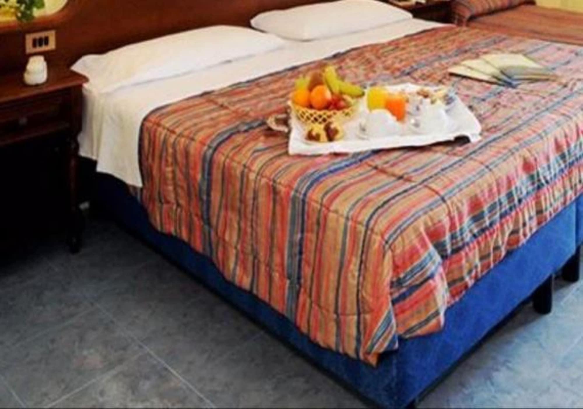 Residenza Panorama Aparthotel Costermano Εξωτερικό φωτογραφία
