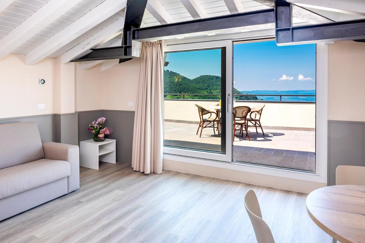Residenza Panorama Aparthotel Costermano Εξωτερικό φωτογραφία