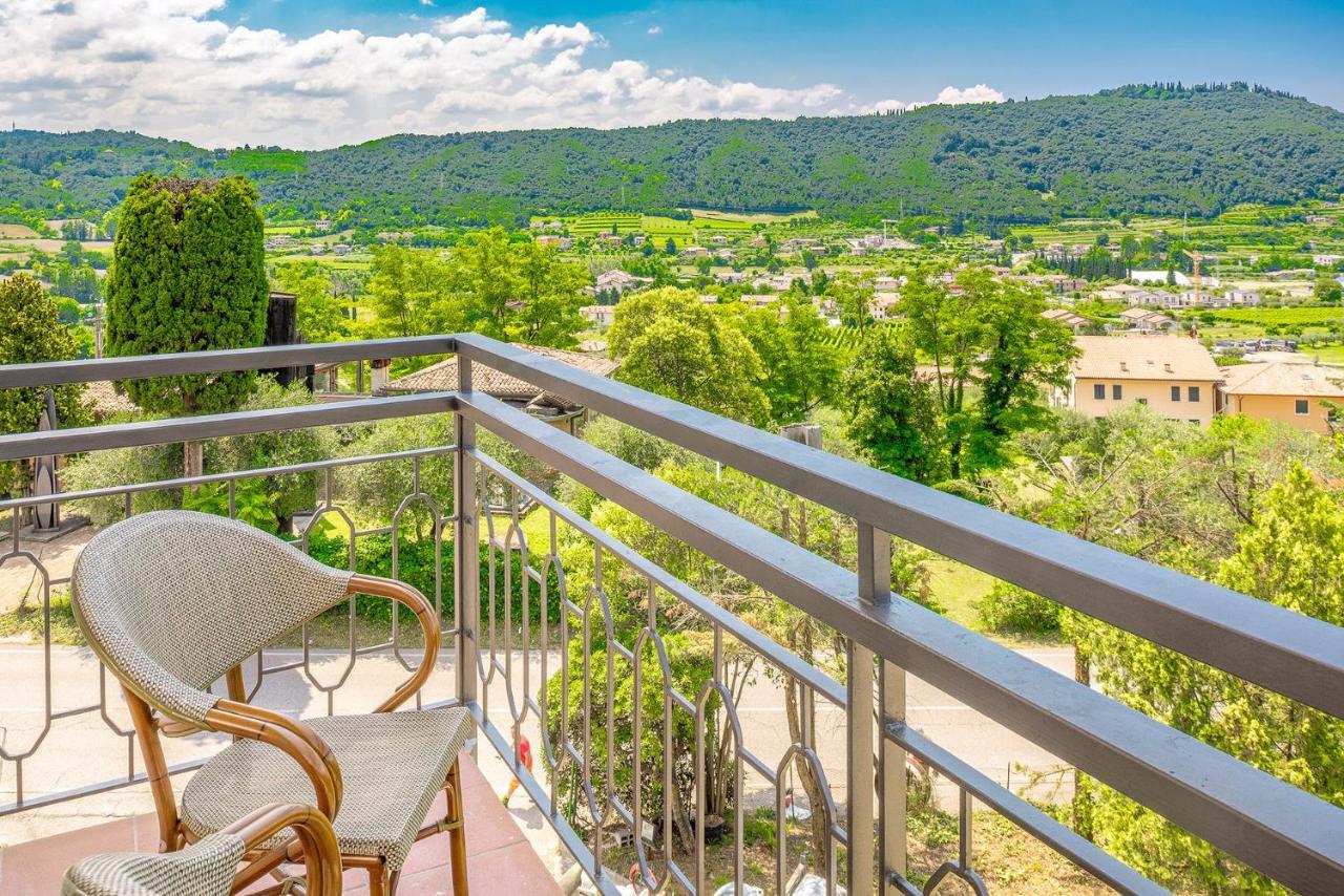 Residenza Panorama Aparthotel Costermano Εξωτερικό φωτογραφία