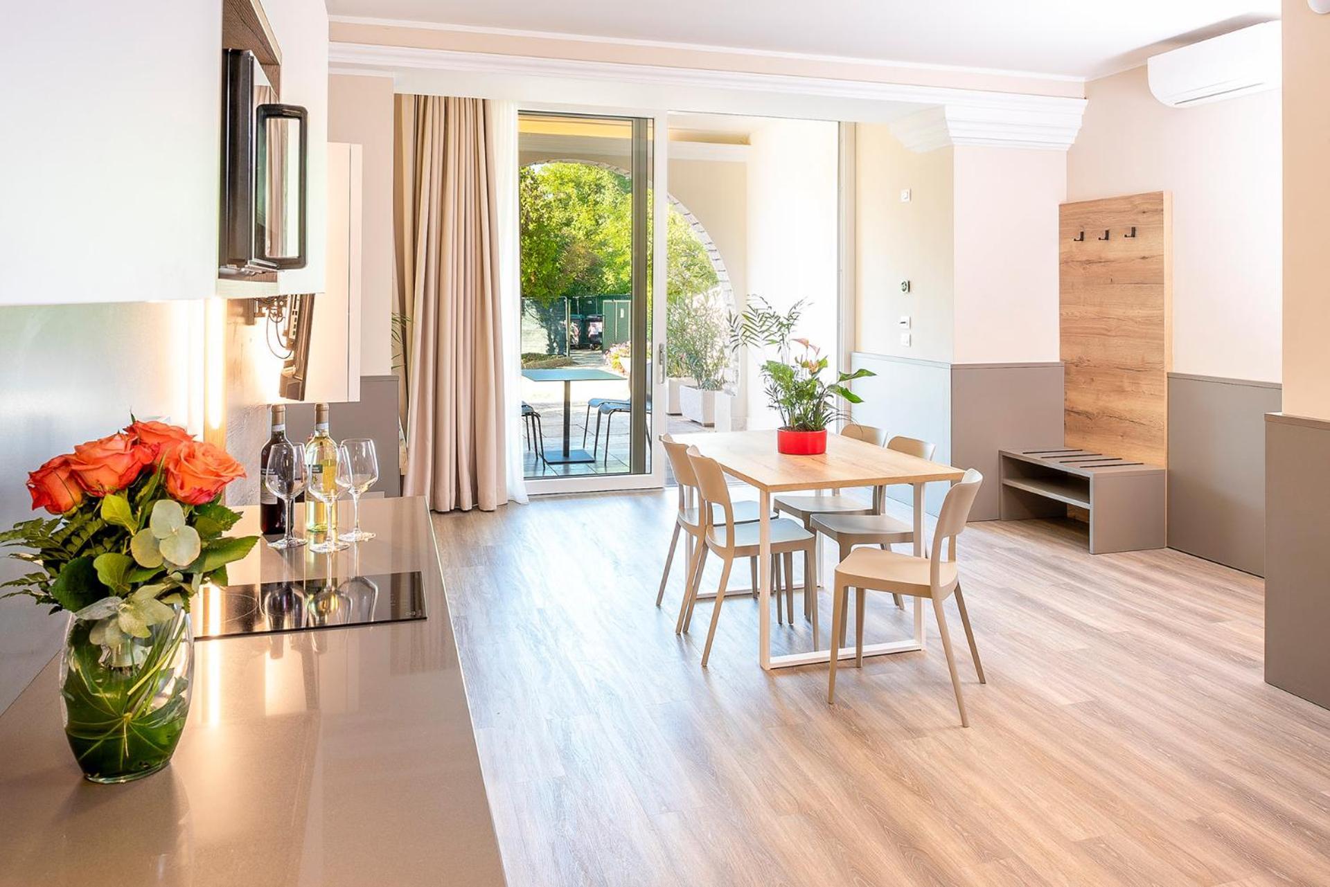 Residenza Panorama Aparthotel Costermano Εξωτερικό φωτογραφία